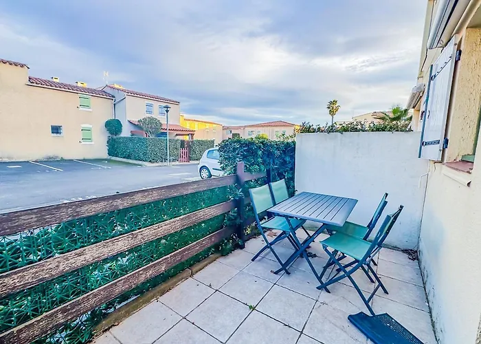 2 Pers Parking Calme Apartment